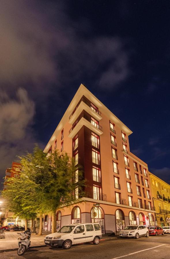 Apartament Tgna Reial 1 Tarragona Zewnętrze zdjęcie