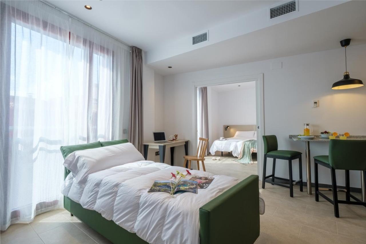 Apartament Tgna Reial 1 Tarragona Zewnętrze zdjęcie