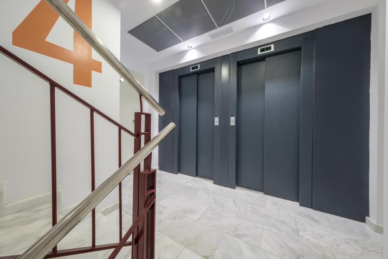 Apartament Tgna Reial 1 Tarragona Zewnętrze zdjęcie